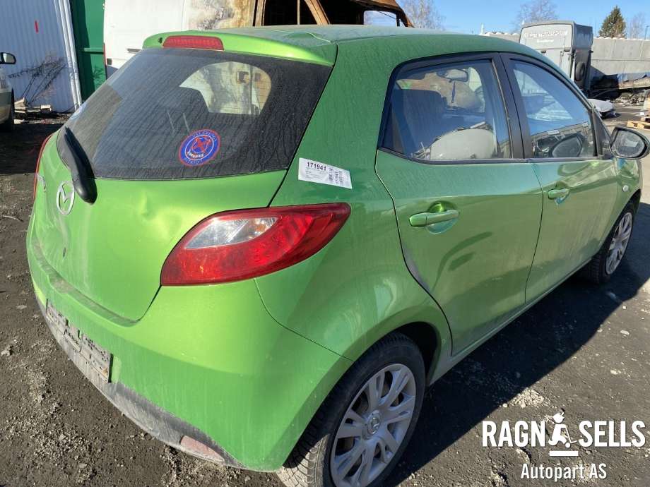 Mazda 2 2011-2014 (Type II, Fase 2) , Motorkode: ZY, Girkassekode: FNFD-19-090B