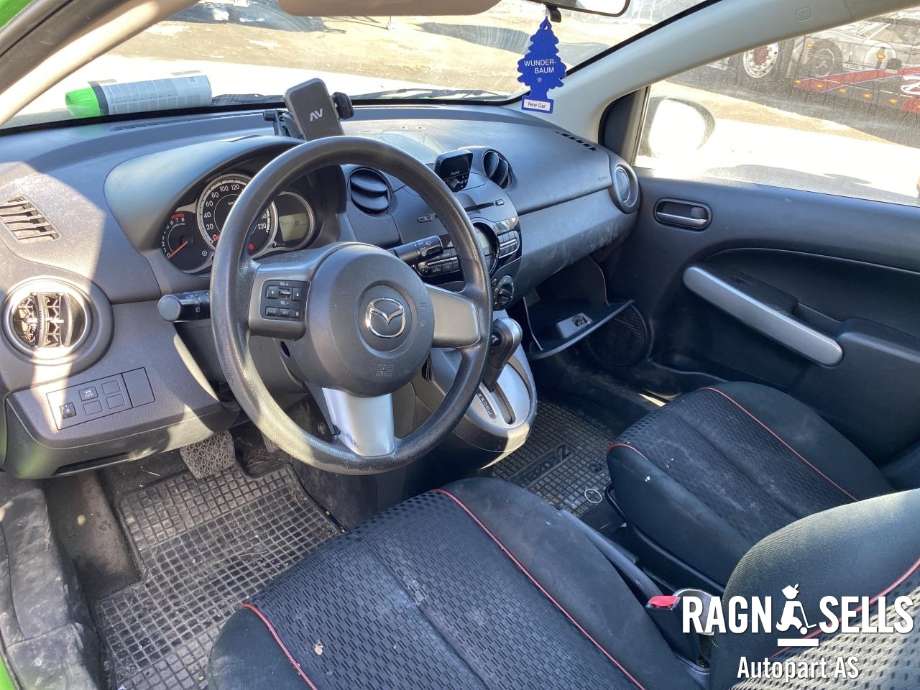 Mazda 2 2011-2014 (Type II, Fase 2) , Motorkode: ZY, Girkassekode: FNFD-19-090B