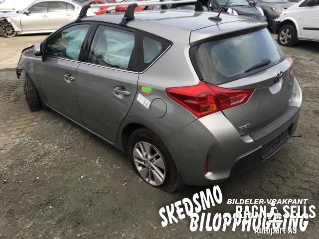 Toyota Auris 2013-2015 (Type II, Fase 1) , Motorkode: 2ZRFXE   190000T160, Girkassekode: 3090047064
