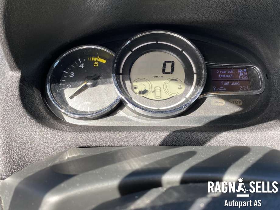 Renault Megane 2009-2016 Type III , Motorkode: K9K N8, Girkassekode: DC4 (000) - LHK0C88