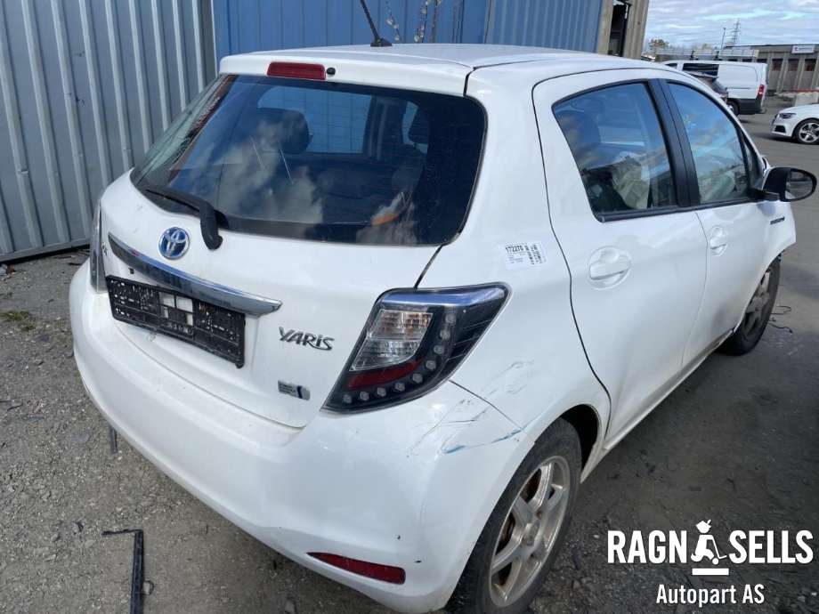 Toyota Yaris 2012-2014 (Type III, Fase 1) , Motorkode: 1NZ-FXE, Girkassekode: 