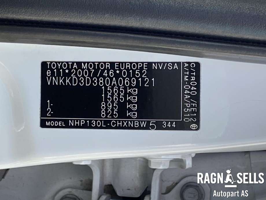 Toyota Yaris 2012-2014 (Type III, Fase 1) , Motorkode: 1NZ-FXE, Girkassekode: 