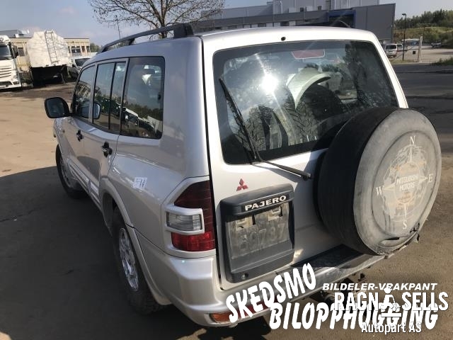 Mitsubishi Pajero 2000-2006 (Type III) , Motorkode: 4D56, Girkassekode: V5M31-6-N
