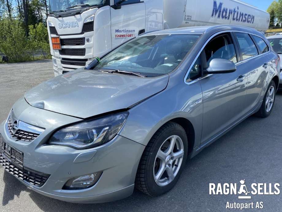 Opel Astra J 2010-2015 , Motorkode: A17DTR, Girkassekode: MZ4