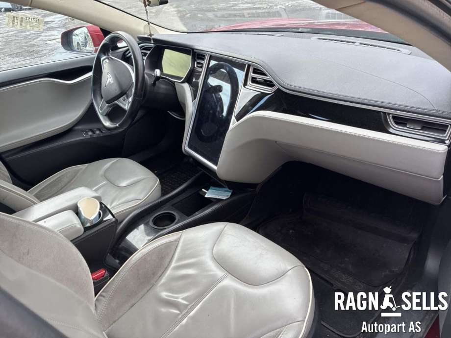 Tesla Model S 2013-2016 (Fase 1) , Motorkode: L1S, Girkassekode: 