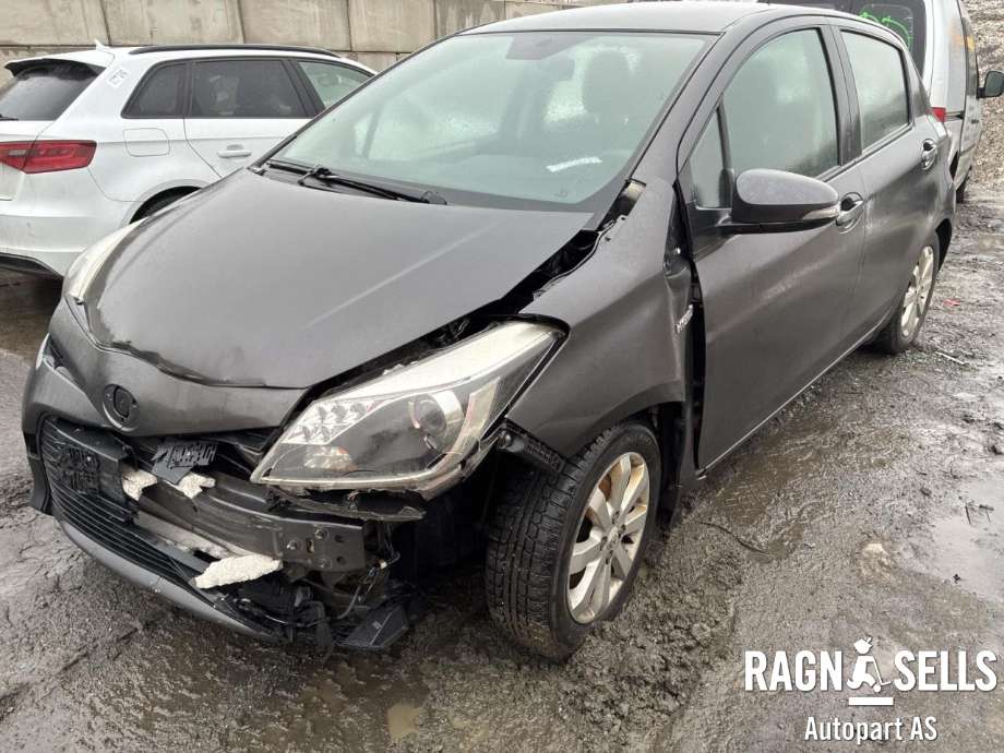 Toyota Yaris, 2012-2014 (Type III, Fase 1)  delebil , Motorkode: 1NZ-FXE