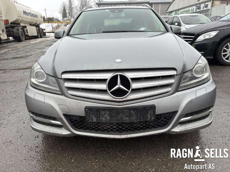 Mercedes C-Klasse 2011-2014 (Fase 2) (W204) (W204), Motorkode: D651913, Girkassekode: D722996