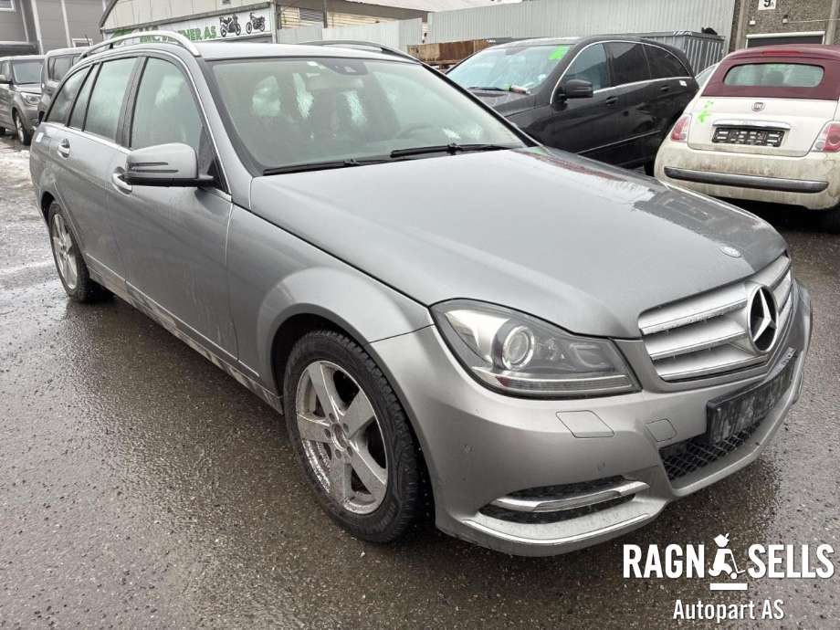 Mercedes C-Klasse 2011-2014 (Fase 2) (W204) (W204), Motorkode: D651913, Girkassekode: D722996
