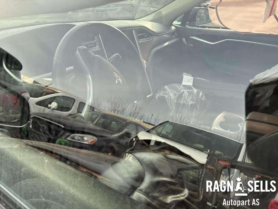 Tesla Model S 2013-2016 (Fase 1) , Motorkode: L1S, Girkassekode: 