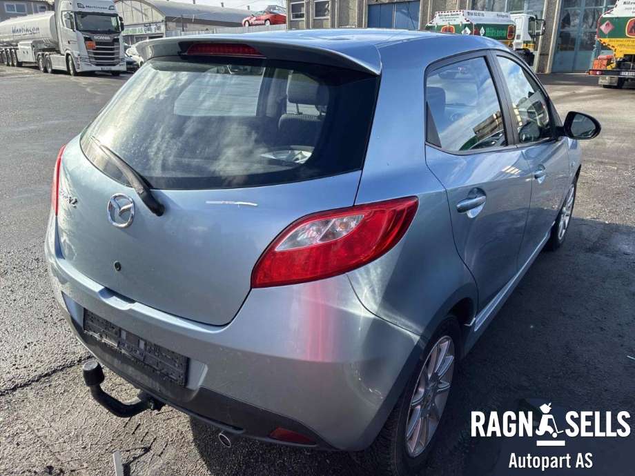 Mazda 2 2011-2014 (Type II, Fase 2) , Motorkode: ZJ, Girkassekode: