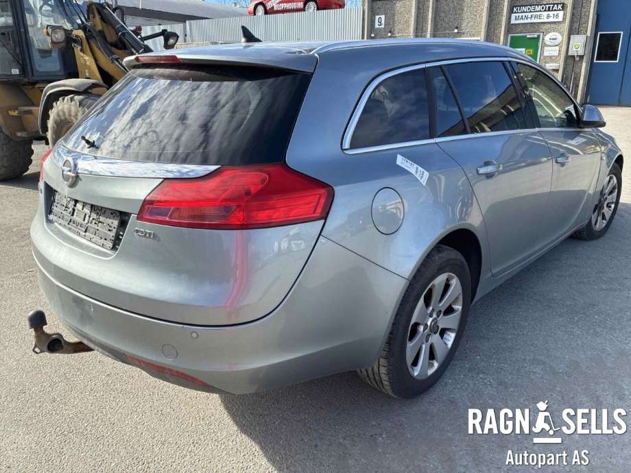 Opel Insignia A 2009-2014 , Motorkode: A20DTL, Girkassekode: MF3