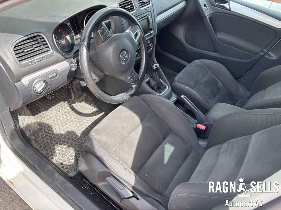VW Golf VI 2008-2012 , Motorkode: CBZ, Girkassekode: 