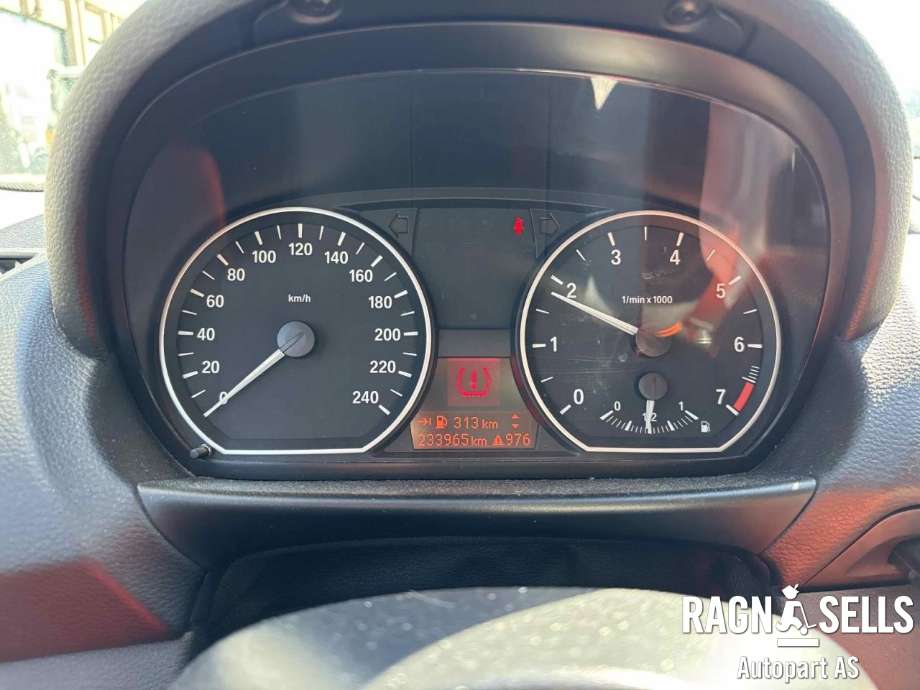 BMW 1-Serie 2004-2011 (E81/E82/E87/E88) (E81/E82/E87/E88), Motorkode: N43B16A, Girkassekode: 