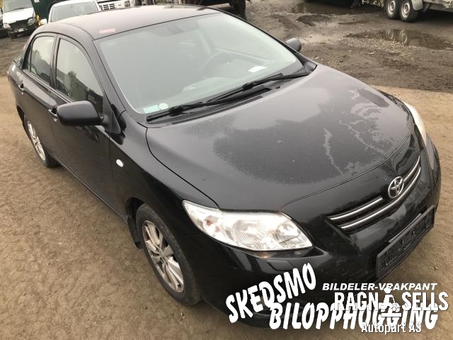 Toyota Corolla 2007-2013 , Motorkode: 1AD-FTV, Girkassekode: 3030012B30