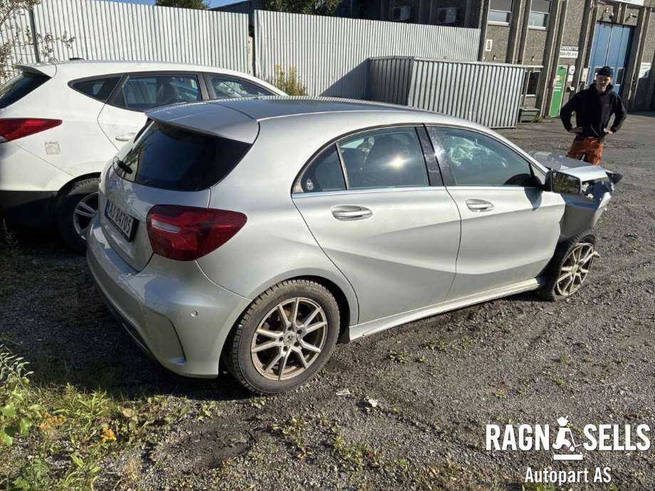 Mercedes A-Klasse 2012-2018 (W176) delebil , Motorkode: 270910, Girkassekode: