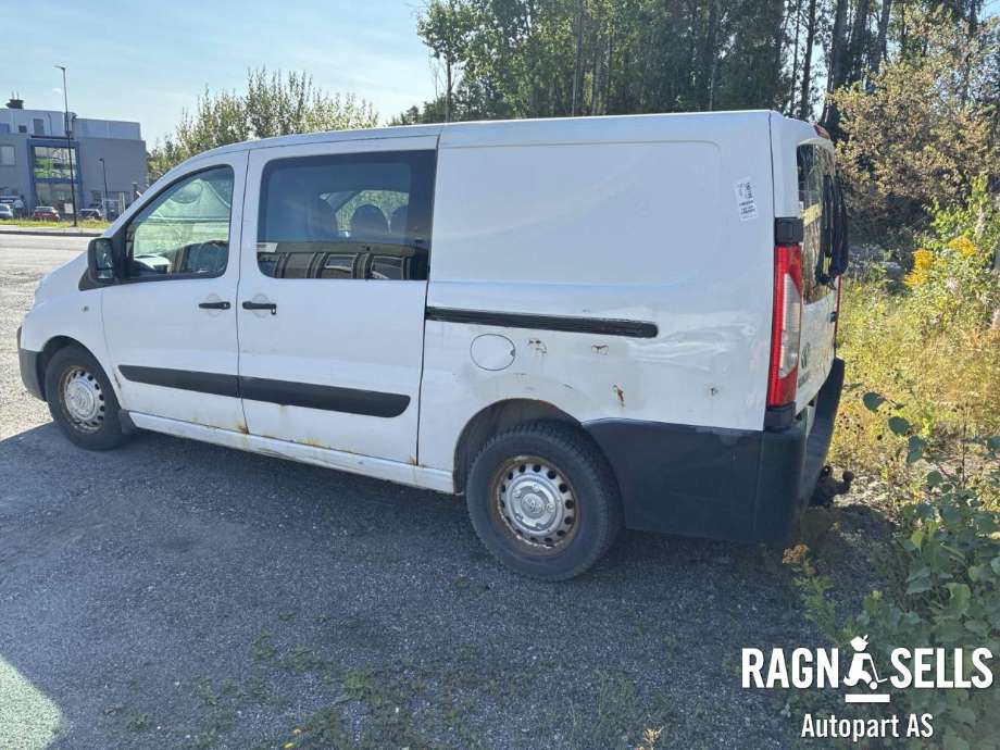 Toyota Proace 2013-2016 (Type I) delebil , Motorkode: RH02, Girkassekode: 