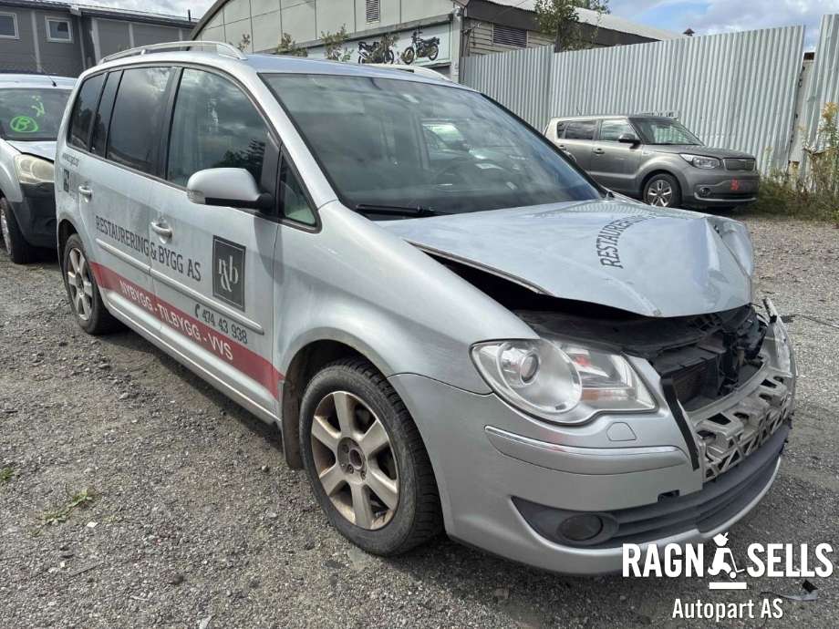 VW Touran 2007-2010 (Type I, Fase 2) , Motorkode: BLS, Girkassekode: KWD