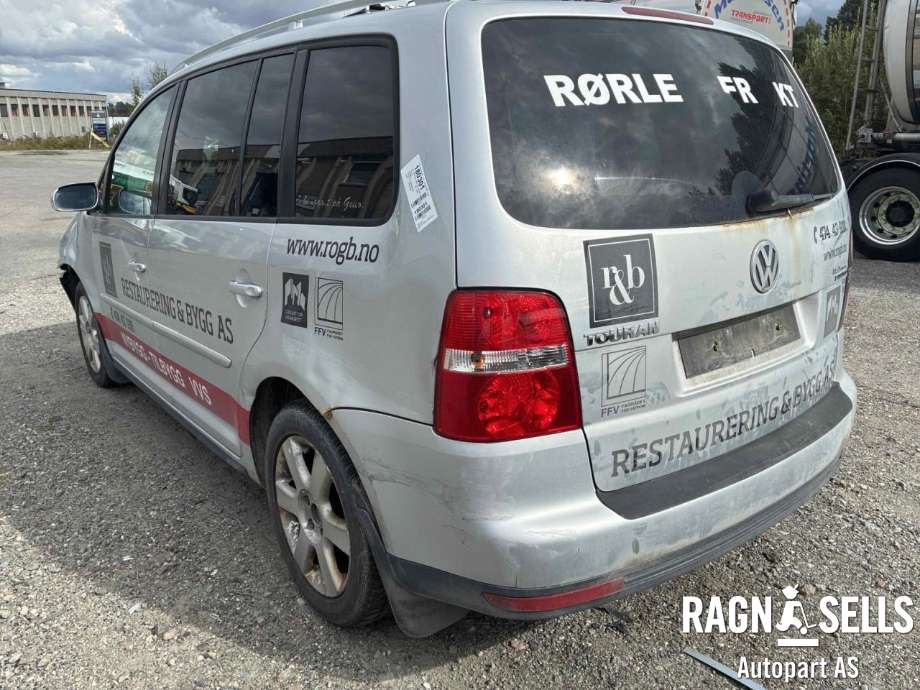 VW Touran 2007-2010 (Type I, Fase 2) , Motorkode: BLS, Girkassekode: KWD