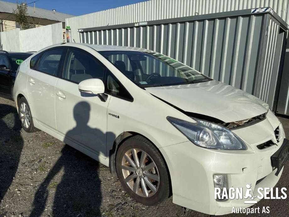 Toyota Prius 2009-2016 (Type III) (COMBI) (COMBI), Motorkode: 2ZR-FXE, Girkassekode: 