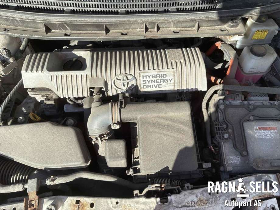 Toyota Prius 2009-2016 (Type III) (COMBI) (COMBI), Motorkode: 2ZR-FXE, Girkassekode: 