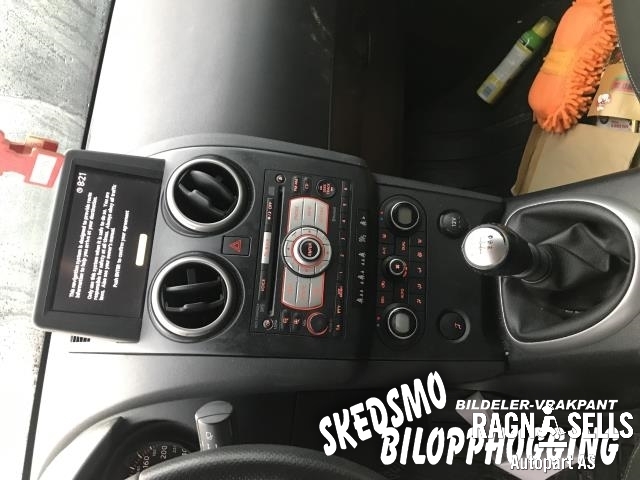Nissan Qashqai 2007-2010 (Type I, Fase 1) , Motorkode: K9K 1010200Q0L, Girkassekode: 32010JD500