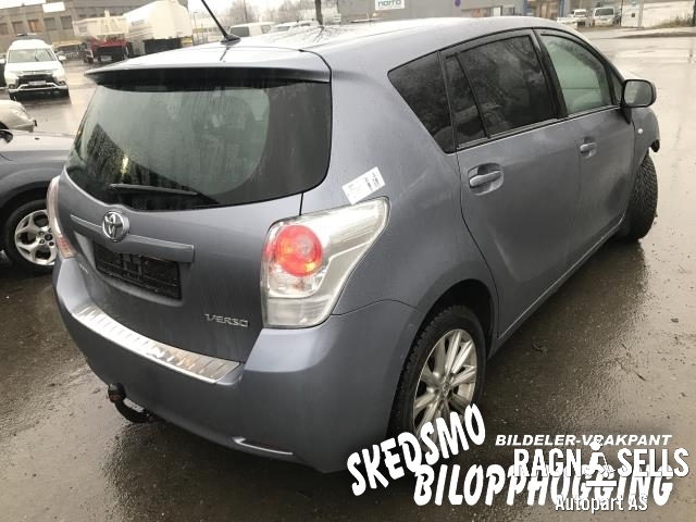Toyota Verso 2009-2016 (Type III) , Motorkode: 2ZR-FAE     190000T090, Girkassekode: 3040020020