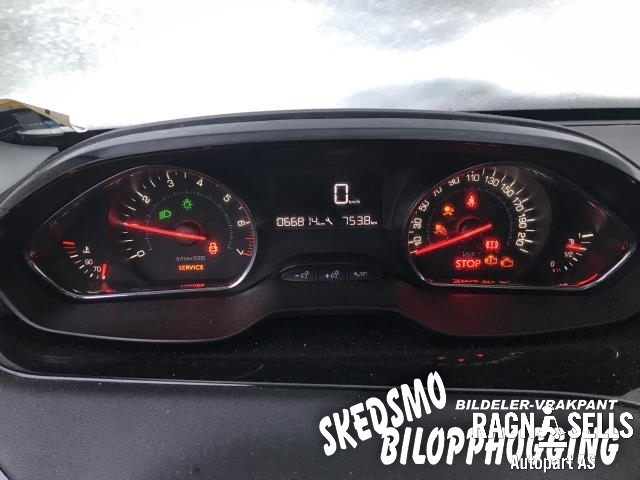 Peugeot 208 2012-2019 (Type I) , Motorkode: HM01, Girkassekode: MA5/N