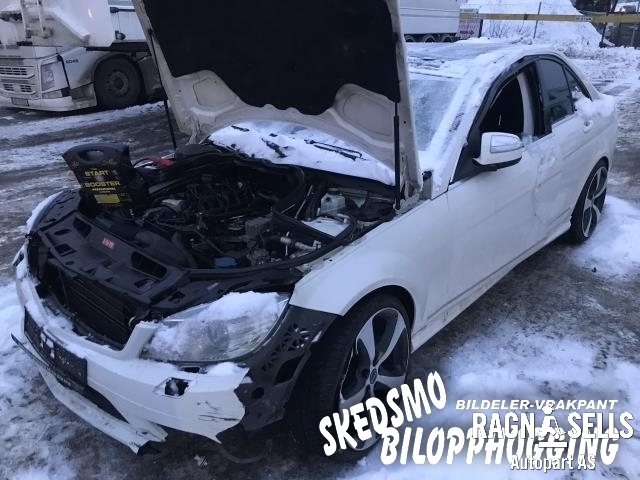 Mercedes C-Klasse 2007-2011 (Fase 1) (W204) (W204), Motorkode: 646811, Girkassekode: 722640 06962885