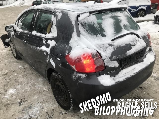 Toyota Auris 2007-2010 (Type I, Fase 1) , Motorkode: 1ND- TV 1900033260, Girkassekode: 3030002110