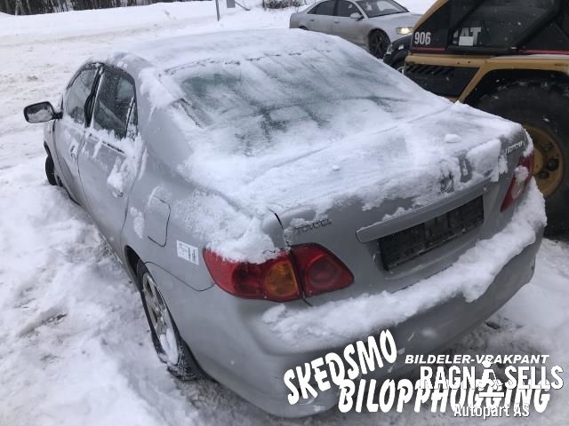 Toyota Corolla 2007-2013 , Motorkode: 1ZR-FE      190000T010, Girkassekode: 3030002100