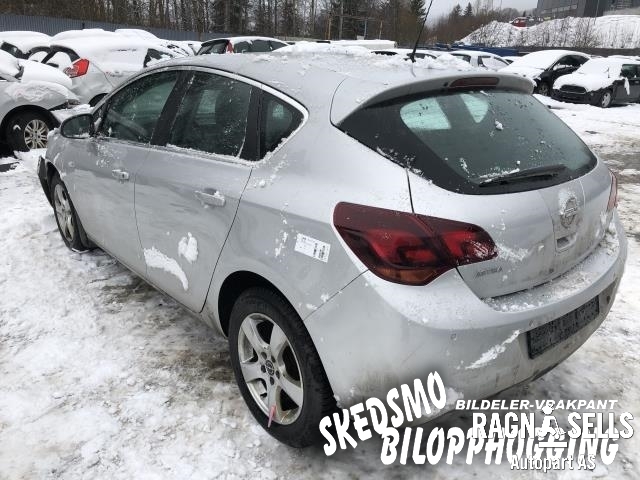 Opel Astra J 2010-2015 , Motorkode: A16XER, Girkassekode: F17