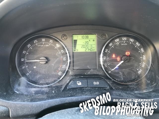Škoda Fabia 2010-2014 (Type II, Fase 2) , Motorkode: CFWA, Girkassekode: MZN