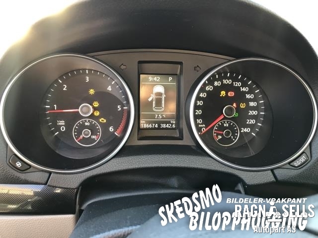 VW Golf V, STV 2007-2010 (JETTA) (JETTA), Motorkode: CBDB, Girkassekode: LQV
