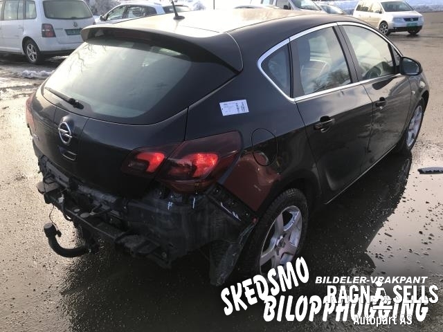 Opel Astra J 2010-2015 , Motorkode: A16XER, Girkassekode: F17