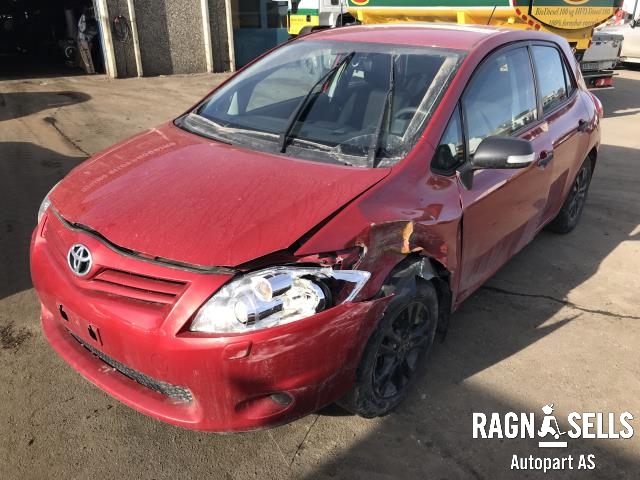 Toyota Auris 2010-2012 (Type I, Fase 2) , Motorkode: 1NR-FE   1900047081, Girkassekode: 