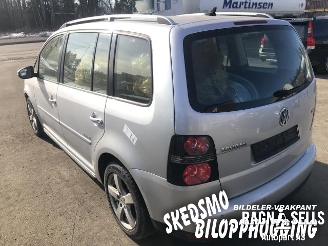 VW Touran 2007-2010 (Type I, Fase 2) , Motorkode: BLS, Girkassekode: MGJ