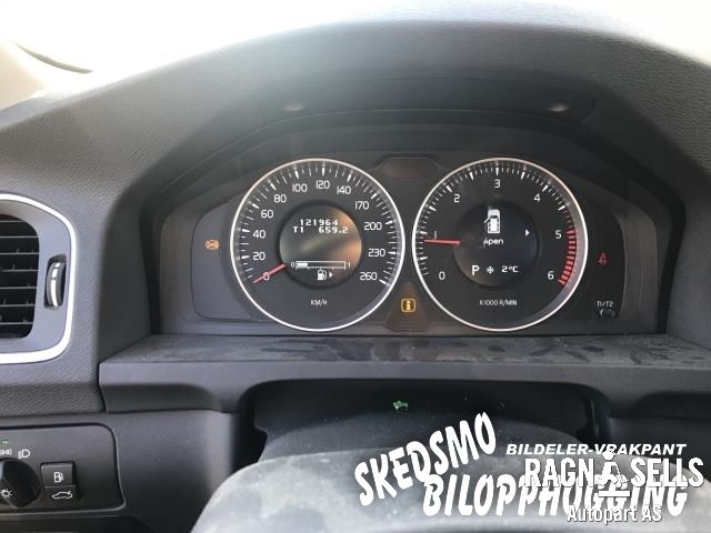 Volvo V60 2010-2013 (Type I, Fase 1) , Motorkode: D5204T2, Girkassekode: TF-80SC