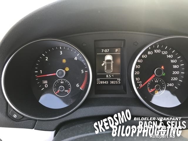 VW Golf VI 2008-2012 , Motorkode: CAYC, Girkassekode: LQN