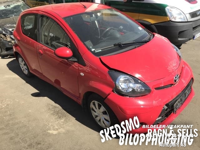 Toyota Aygo 2005-2014 (Type I) , Motorkode: 1KR-FE 190000Q060, Girkassekode: 303000H031