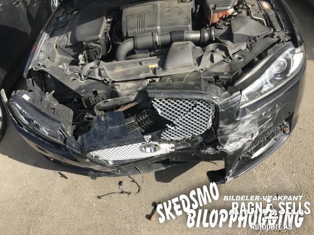 Jaguar XF 2008-2015 (X250) (X250), Motorkode: 224DT, Girkassekode: C2Z13929