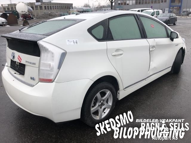 Toyota Prius 2009-2016 (Type III) (COMBI) (COMBI), Motorkode: 2ZR-FXE, Girkassekode: 3090047060