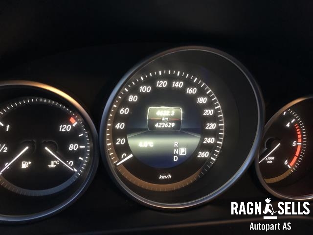 Mercedes E-Klasse 2013-2016 (Fase 2) (W212) (W212), Motorkode: 651924, Girkassekode: 72501400020926