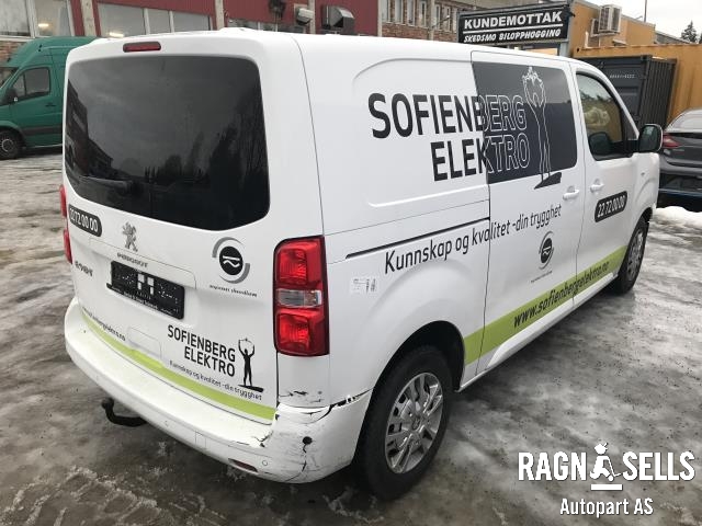 Peugeot Expert 2016-->> (Type III) , Motorkode: AHK, Girkassekode: STT