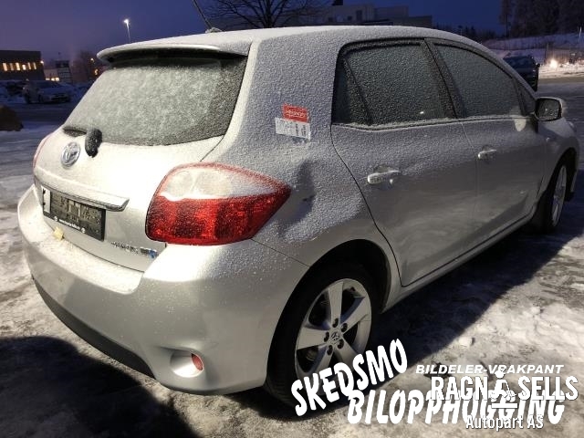 Toyota Auris 2010-2012 (Type I, Fase 2) , Motorkode: 2ZR-FXE, Girkassekode: 