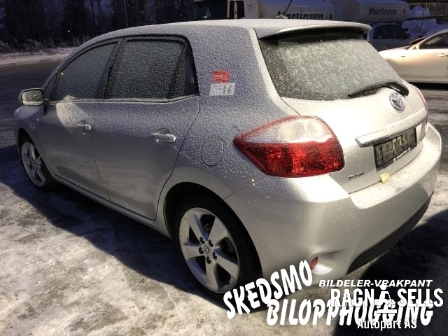 Toyota Auris 2010-2012 (Type I, Fase 2) , Motorkode: 2ZR-FXE, Girkassekode: 