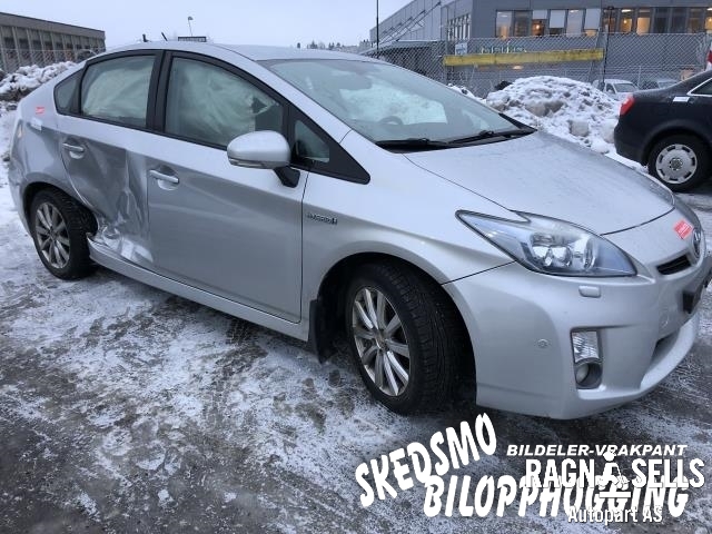 Toyota Prius 2009-2016 (Type III) (COMBI) (COMBI), Motorkode: 2ZR-FXE, Girkassekode: 3090047060