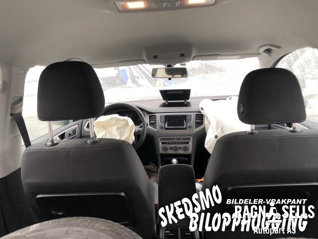 VW Golf Sportsvan 2014-2018 , Motorkode: CYVB, Girkassekode: QRL