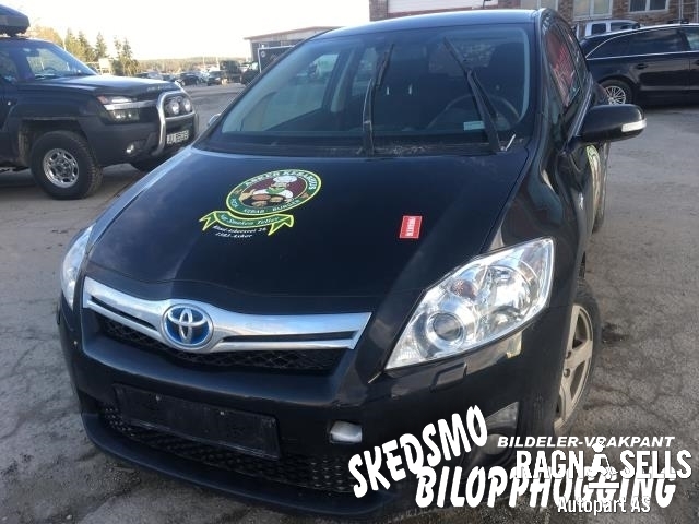 Toyota Auris 2010-2012 (Type I, Fase 2) , Motorkode: 2ZR-FXE, Girkassekode: G210047091