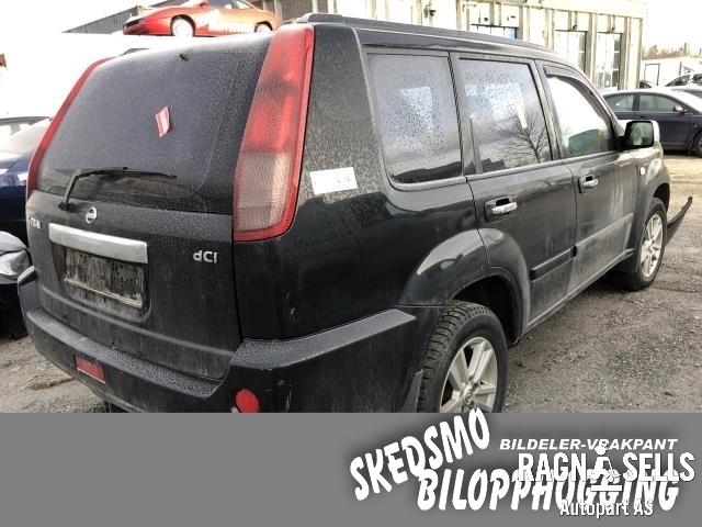 Nissan X-Trail 2002-2007 (T30) (T30), Motorkode: YD22, Girkassekode: 32010EQ068