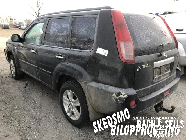 Nissan X-Trail 2002-2007 (T30) (T30), Motorkode: YD22, Girkassekode: 32010EQ068